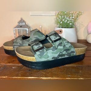 Corkys Hey Girl platform sandal